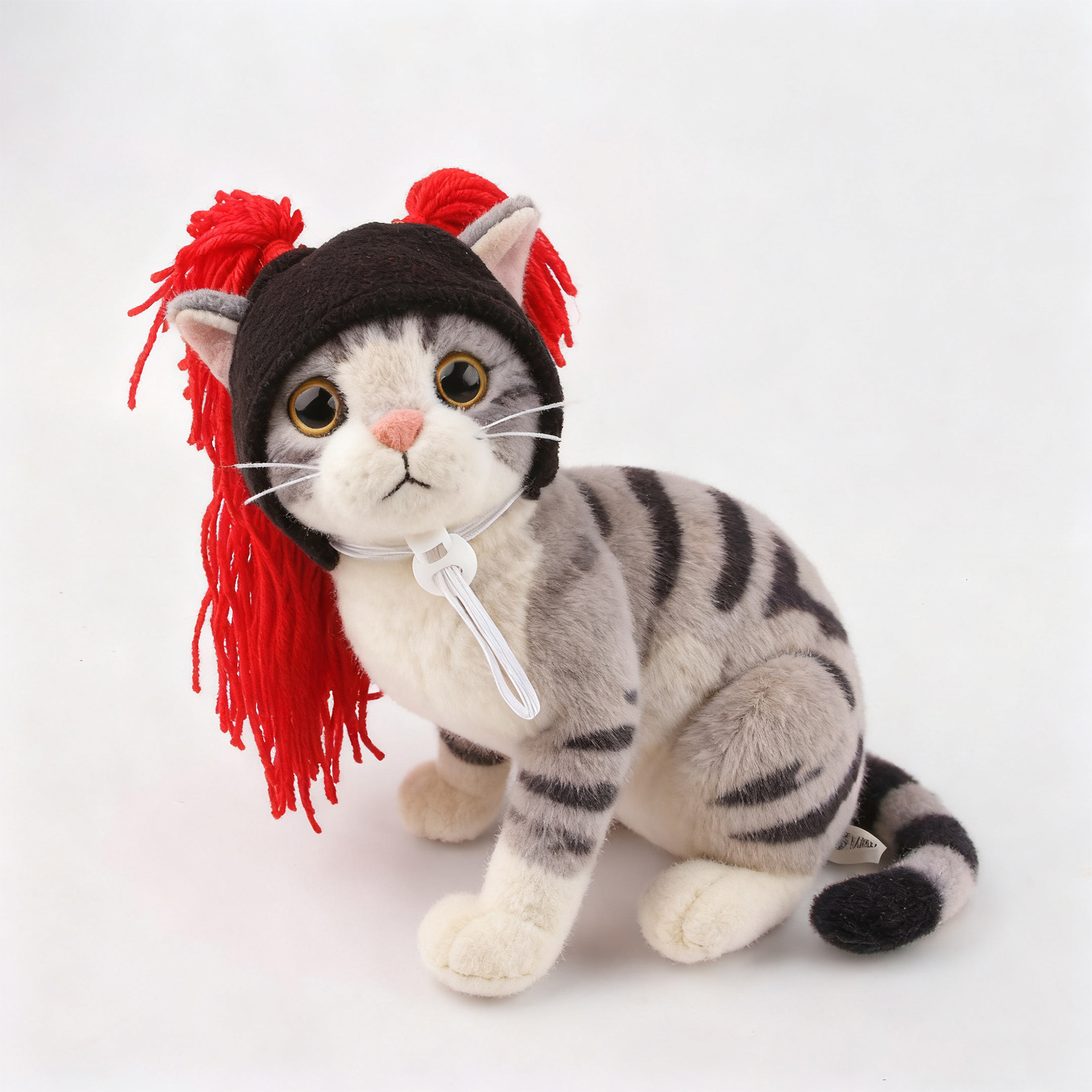 B04425 red bowler hat