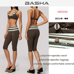 <span class=keywords><strong>BASHA</strong></span> Großhandel Maßgeschneidertes Fitness-Set mit Quadratischem Rückendesign Lässiges und Stilvolles Faltbares Taillenbund-Yoga-Zweiteiler-Outfit - Product Image 5