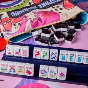 Fichas de Mahjong Personalizadas XL <span class=keywords><strong>Mega</strong></span> Lucky Charms Baddie Black Modernas de Acrílico Tallado a Doble Cara para Reuniones de Amigos, Venta al por Mayor y Menor - Product Image 1