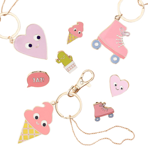 พวงกุญแจโลหะผสมสังกะสีลายการ์ตูนน่ารักแบบกำหนดเอง ชุบทอง ดีไซน์เคลือบ 3 มิติ/2 มิติ น้ำหนักเบา แข็ง/อ่อน สำหรับ - Product Image 6