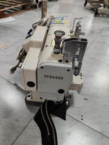 เครื่องเย็บผ้าอินเตอร์ล็อคแบบเตียงเล็ก รุ่น Pegasus WT200 สำหรับโรงงานเสื้อผ้า - Product Image 2