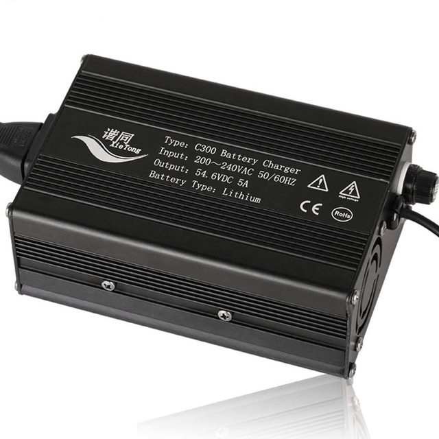 XieTong C300 13s 48V 54.6V AC DC 5A 300W Aluminum Alloy CE Certified Electric Bike Battery Charger 12-Month Warranty for