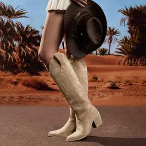 女性用女性用膝ハイカウガールブーツラインストーンコンフォートファッショントオールスパークリングウエスタンブーツ - Product Image 3