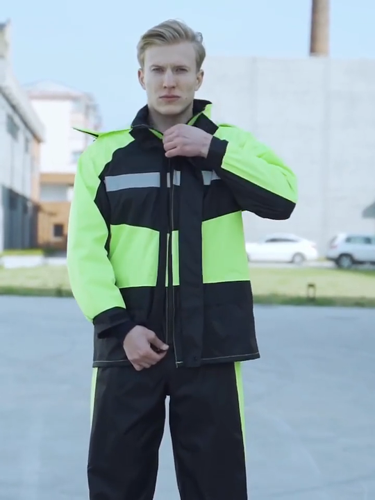 High Visibility Adult Rain Suit Durable Waterproof Gear