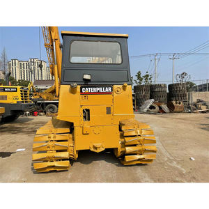 Bulldozer Caterpillar D4C de Alta Calidad, Usado, para Movimiento de Tierras y Construcción, a Bajo Precio, con Componentes del Motor Principales - Product Image 5