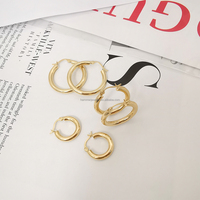 Boucles d'oreilles en or véritable 18k design classique AU750 or Minimal Huggie cerceaux 16mm 22mm 26mm boucles d'oreilles rondes pour femmes