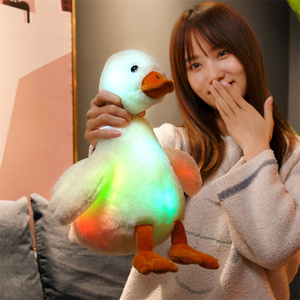 Cuscino di peluche a LED colorato anatra cuscino imbottito di anatra giocattoli luminosi illuminano il regalo di compleanno <span class=keywords><strong>per</strong></span> <span class=keywords><strong>bambini</strong></span> - Product Image 6