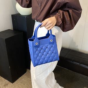 Sac fourre-tout matelassé mignon en EVA imperméable, <span class=keywords><strong>petit</strong></span> format, anti-sable, idéal pour la plage, le sport et la gym – Nouveauté 2025 – Vente chaude OEM - Product Image 2