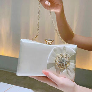 Women Banquet Handbags Diamond Luxury Wedding Clutches Purses Bowknot Elegant Ladies Casual <b>Tote</b> Evening <b>Bags</b> PU <b>Zipper</b> Closure - Product Image 3