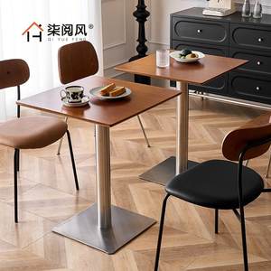 Mesa de Restaurante Comercial de Diseño Bauhaus, de Madera de Abedul, para Cafetería, Tiendas de Té con Leche, Postres y Sopas Dulces, con Combinación de Sillas - Product Image 1