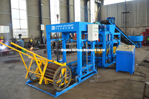 Machine à fabriquer des blocs creux en béton de <span class=keywords><strong>ciment</strong></span> africain QT4-25, machine à briques à haut rendement - Product Image 4