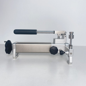 Comparador de Vacío Neumático Manual HSIN613, Bomba de Mano Portátil de Alta Presión para Calibración de Manómetros 1/4BSP OEM HSIN613, Metrología de Baja Presión - Product Image 3