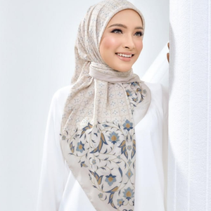 2025ผ้าพันคอระบายอากาศได้ดีดีไซน์ใหม่สำหรับผู้หญิงมุสลิมผ้าโพกหัวพิมพ์ลายฮิญาบสี่เหลี่ยมแฟชั่นสไตล์มาเลเซีย - Product Image 4