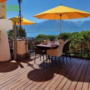 Planches de terrasse carrées en composite WPC, antidérapantes, imperméables, anti-UV, <span class=keywords><strong>pour</strong></span> <span class=keywords><strong>piscine</strong></span>, grain de <span class=keywords><strong>bois</strong></span> 3D embossé, brossé européen, <span class=keywords><strong>pour</strong></span> jardin - Product Image 3