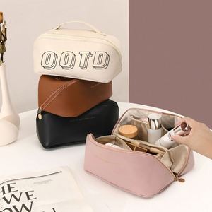 Venta al por mayor Logotipo de diseño personalizado impreso liso organizador bolsa de regalo neceser de viaje bolsa de cosméticos de maquillaje - Product Image 3