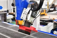 Router CNC 1325 1530 para Trabajar la Madera con Cambio Automático de Herramienta, Máquina de Diseño de Puertas de Madera de 4 Ejes para Línea de Producción de Muebles de Panel
