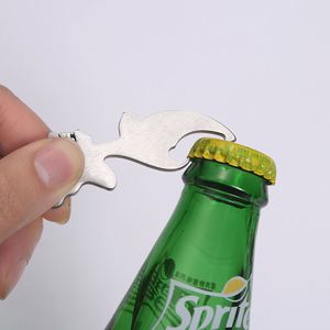 Abridor de Botellas de Acero Inoxidable con Formas Irregulares Variadas: Cerdo, Pájaro, Tiburón, Coche, Oveja, Perro, Paloma, Ciervo, Llavero Abridor de Botellas de Cerveza - Product Image 3