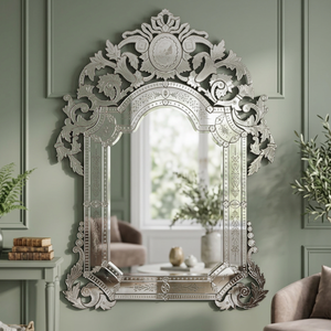 Espejo de Pared de Vidrio Bohemio con Marco Decorativo, Diseño Ornamentado, Acabado Plateado, Espejo de Vestir para Habitación - Product Image 1