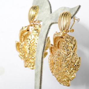 Pendientes Largos de Aleación de Cobre con Flores Exageradas Estilo Bohemio, Chapados en Oro de 18k, Unisex, de Zeadear Jewelry - Product Image 5
