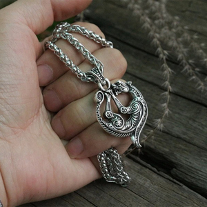 Collana con Ciondolo Lupo Vichingo per Uomo, Amuleto Celtico del Lupo, Gioielli Vintage della Mitologia Norrena, Regalo Pagano Nordico per Lui - Product Image 3