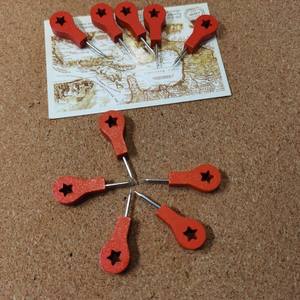Puntine Decorative in Legno Rosso per Mappe, Chiodini per Mappe di Viaggio, Puntine per Bacheche e Mappe di Viaggio - Product Image 6