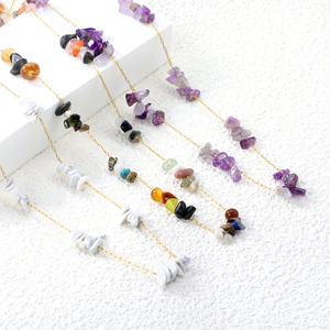 Collar de cuentas de joyería fina para mujer personalizado, collar de piedras preciosas naturales irregulares turquesas blancas estilo bohemio - Product Image 4