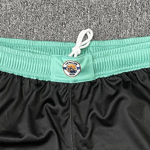 Conjunto personalizado de series de equipos Ropa deportiva Diseño de sublimación Impresión de logotipo Uniforme de baloncesto juvenil - Product Image 5