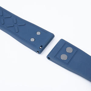 <span class=keywords><strong>Bracelet</strong></span> de montre de luxe en caoutchouc fluoré FKM de haute qualité 20 mm 21 mm 22 mm pour montre <span class=keywords><strong>Seiko</strong></span>, fermoir pliant FKM, étanche et durable - Product Image 4