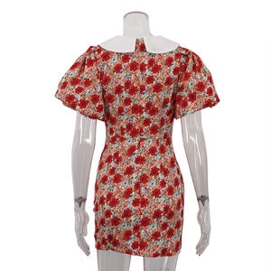 Abito da <span class=keywords><strong>donna</strong></span> estivo floreale con arricciatura rossa alla moda - Product Image 3