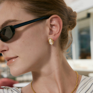 <b>Stud</b> Earrings Oval Crystal Bezel Setting <b>Titanium</b> Steel Women's Fashion Jewelry Gift - Product Image 3