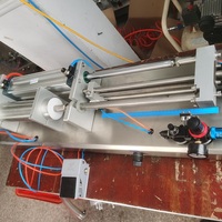 Machine semi-automatique à pâte liquide personnalisable pour boisson lait jus sauce crème glacée parfum huile eau bouteille-verre bière