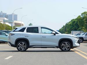 China Byd Song L Ev Car New Ev 5 Seat 2wd 662km Excellence 2024 2025 New Energy Vehicle Byd Song L Dm-i Hybrid Electric Car - Product Image 3