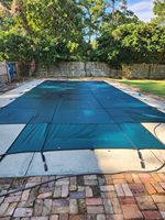 Couverture de piscine en maille PP verte, robuste et durable, sur mesure, pour piscine creusée, protection de piscine, livraison directe d'usine