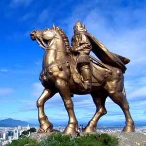 تمثال برنزي يوناني بالحجم الطبيعي تمثال للحدائق مصنوع خصيصاً تمثال حديقة برنزي روماني