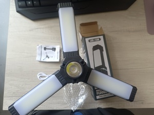 4 trong 1 pin Powered sạc cắm trại Đèn ngoài trời di động <span class=keywords><strong>LED</strong></span> Gấp Cắm Trại đèn lồng với bộ sạc điện thoại - Product Image 2