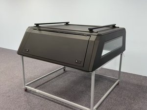 Couvercle de toit rigide arrière de pick-up 4x4 personnalisé accessoires tout-terrain <span class=keywords><strong>pour</strong></span> Toyota Tundra Hilux <span class=keywords><strong>Nissan</strong></span> Isuzu Tacoma <span class=keywords><strong>Navara</strong></span> NP300 auvent de pick-up - Product Image 2