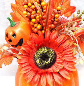 Offre Spéciale : Feuilles d'érable et baies en mousse de soie pour Thanksgiving, Halloween, Noël et la décoration - Product Image 5
