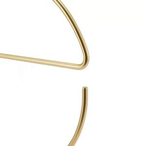 Nouvelle tendance Cintre en fil métallique <span class=keywords><strong>de</strong></span> conception durable pour foulards et sacs - Product Image 5