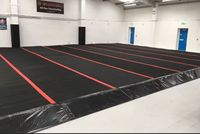 Compétition Offre Spéciale 54ft * 42ft 42ft * 42ft Plancher Sprung Gymnastique Piste de danse pour l'entraînement ou la compétition