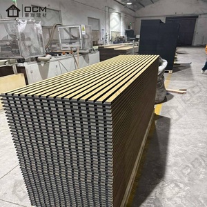 Panneaux acoustiques en bois à lattes ignifuges avec étagère pour auditoriums Absorption acoustique <span class=keywords><strong>HPD</strong></span> disponible et choix de construction sain - Product Image 3
