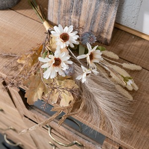 Fleurs artificielles Xiumu Daisy en tissu tissé plastique pour décoration intérieure et bouquet de mariage CF01281 - Product Image 2