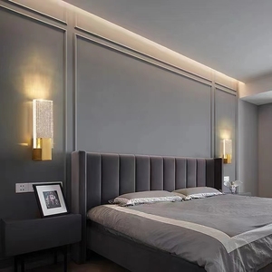 Lampada da Parete LED Moderna di Lusso in Cristallo e Ferro Lavorato a Mano per Corridoio, Camera da Letto e Hotel - Product Image 4