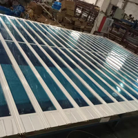 Porte pliante intelligente de nouveau design pour portes de garage avec cadre en alliage d'aluminium et lattes transparentes en polycarbonate