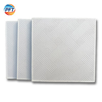 Plafond en PVC carré moderne, ignifuge, imperméable, anti-fumée, anti-humidité, artistique, pour centre commercial, hôtel, hôpital, gymnase