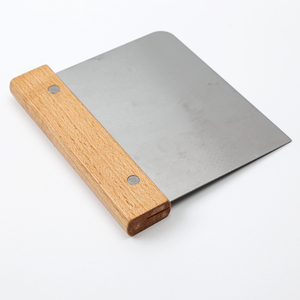 Máy cạo bột bằng thép không gỉ 6x3 inch có tay cầm bằng gỗ cho bánh mì và Pizza - Product Image 5