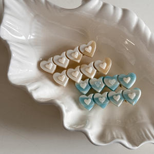 Jolie pince à cheveux double cœur bleu en acétate et métal, style bec de canard, pour filles - Product Image 1