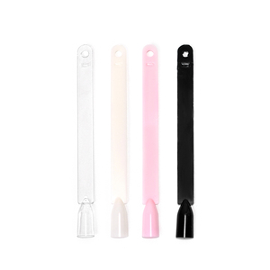Palette de présentation carrée en ABS pour 50 échantillons de vernis à ongles avec anneau métallique pour usage sur les doigts, idéale pour la pratique et la présentation de couleurs de gel. - Product Image 2
