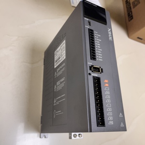 Controlador de Conducción XINJE DS5L Fabricado en China - Product Image 6