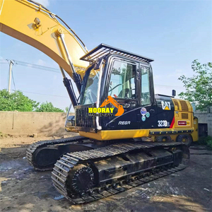 Excavatrice sur chenilles d'occasion CAT 323D2L de haute qualité, équipement de construction lourd, similaire aux séries Caterpillar D. - Product Image 1