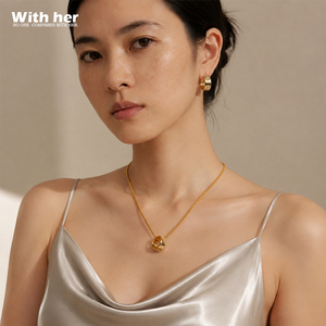 Collier tendance avec pendentif cercle porte-bonheur en laiton plaqué or étoile à six branches, incrusté de zircon, chaîne serpent de luxe pour clavicule - Product Image 2